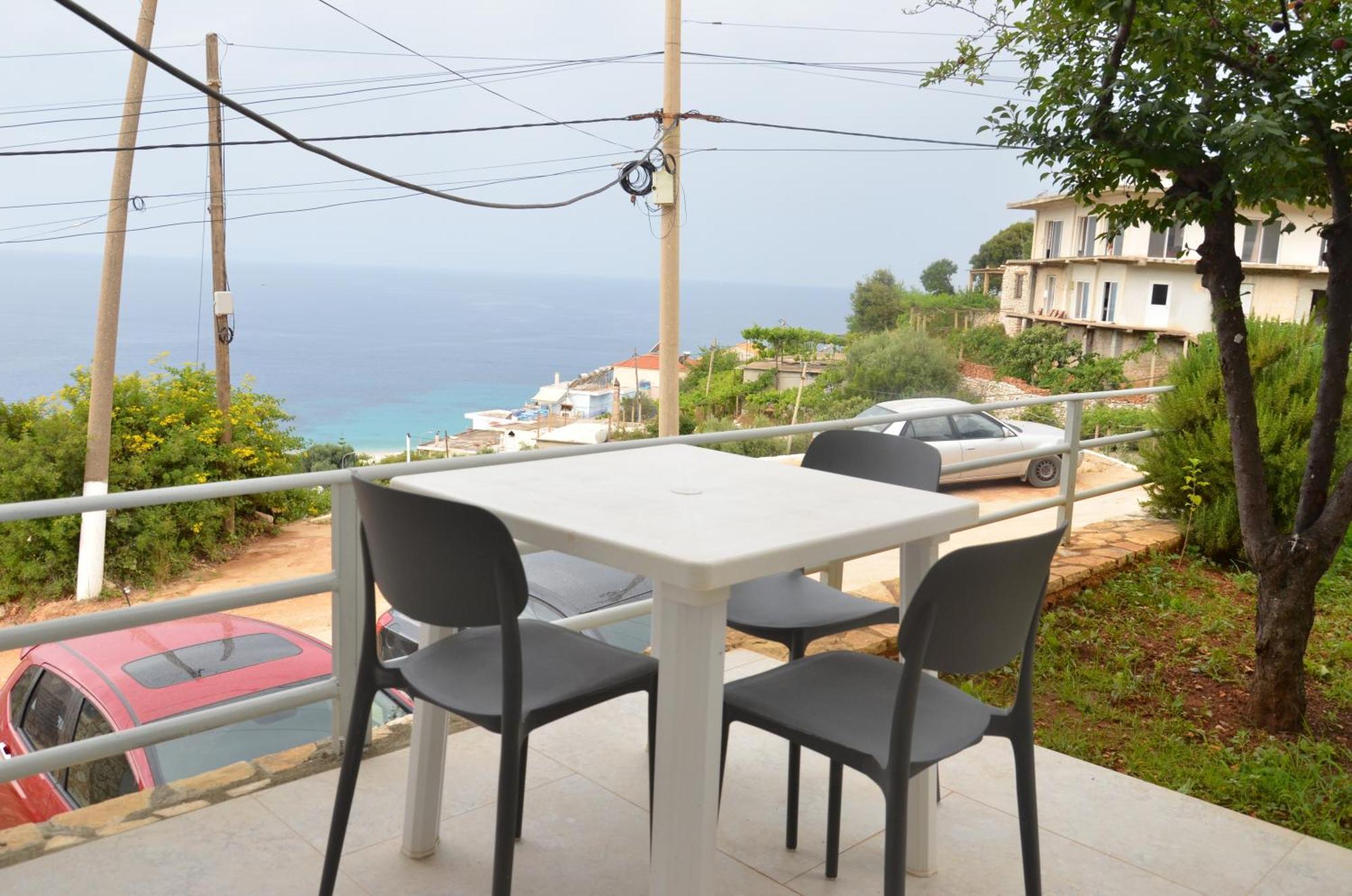 Harmonia Guest House 2 Himara Kültér fotó